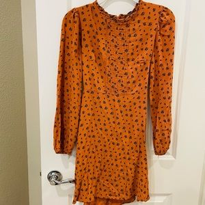Primary long-sleeve dress